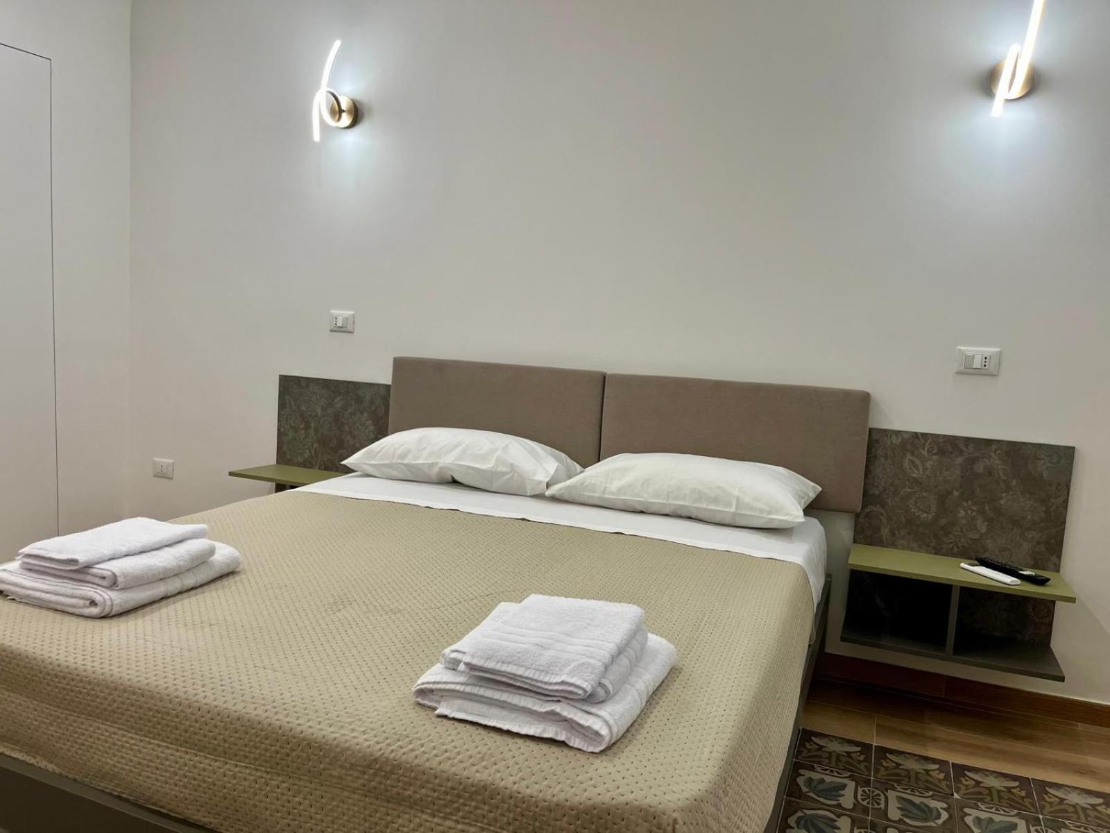 Al Duomo Suites Monreale Extérieur photo